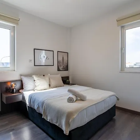 Harbor In Apartamento Larnaca