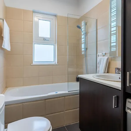 Apartamento Harbor In Larnaca