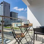 Harbor In Apartment *