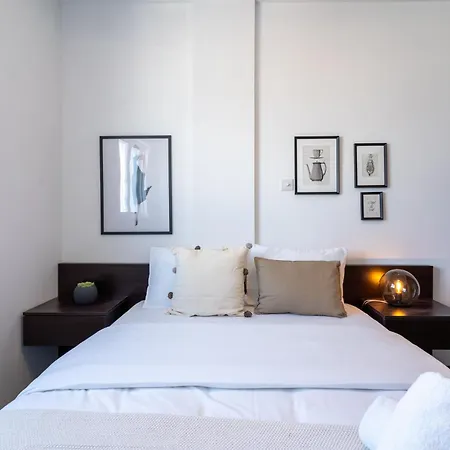 Harbor In Apartment
