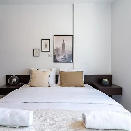 Harbor In ラルナカ