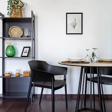 Harbor In Apartment *