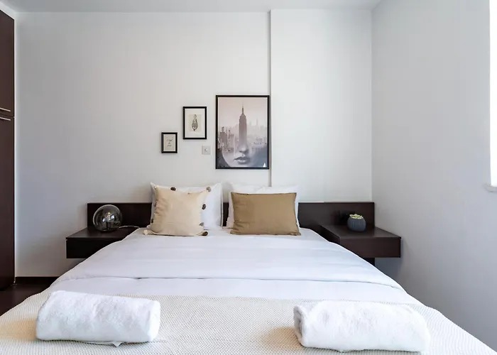 Harbor In 라르나카