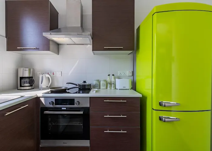 Harbor In 아파트 라르나카